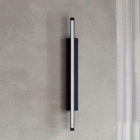 NY PRIS! Line wall lamp - Kristina Dam Studio - vegglampe LED