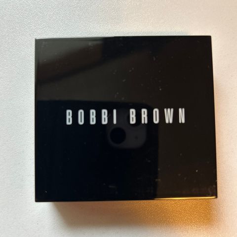 Brow kit fra Bobbi Brown