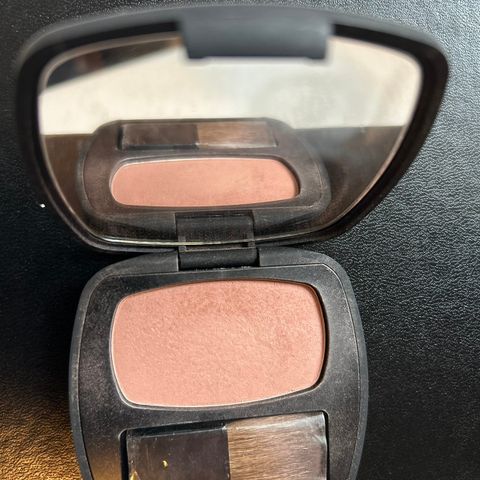 Blush fra BareMinerals