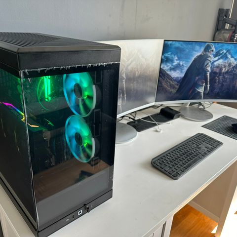 Gaming pc. I5-14600, 3070, DDR5, Hyte y40