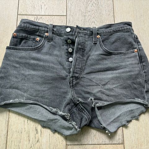 Jeans shorts fra Levis 501 (strl W30)