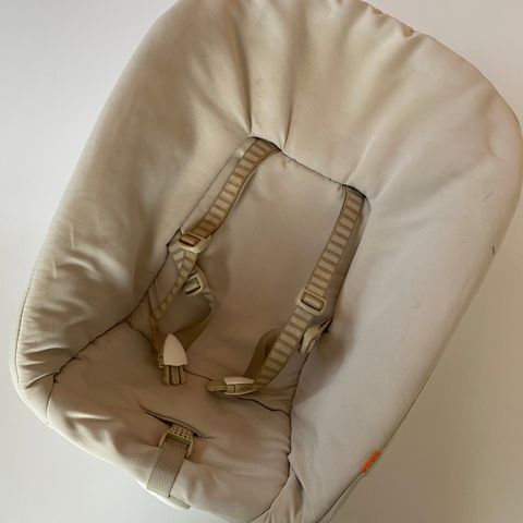 Stokke tripp trapp newbornseat + tilbehør