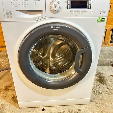 Ariston Hotpoint vaskemaskin/ 9kg, 1600 omd, A+++