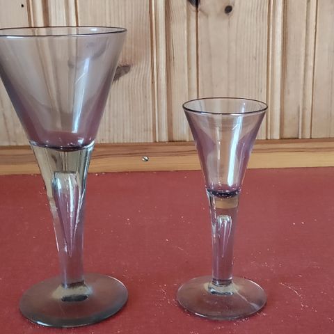 Tangen-glass  fra  ca 1960 årene