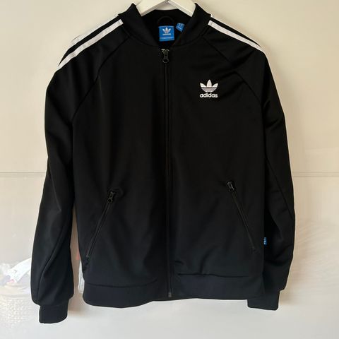 Adidas jakke