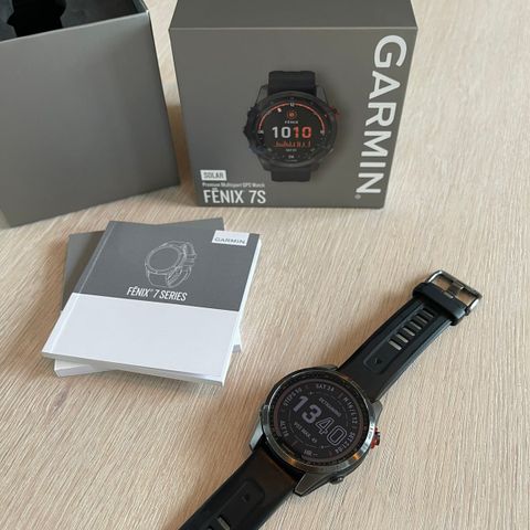 Garmin Fenix 7S Solar