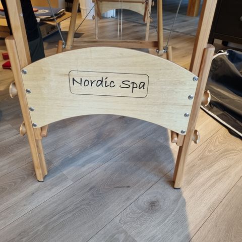 Nordic spa massasjebenk