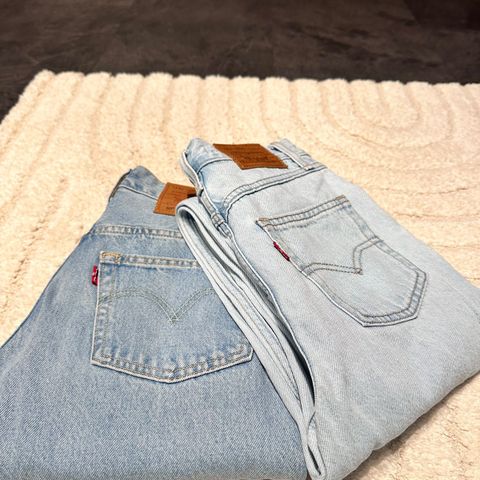 Levi’s Jeans