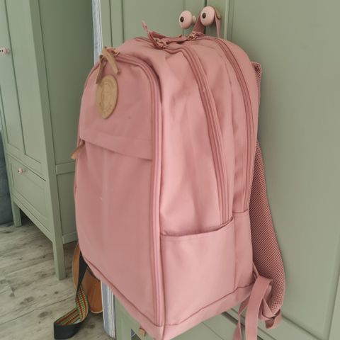 Beckmann Urban 30L (fargen Ash Rose) skolesekk