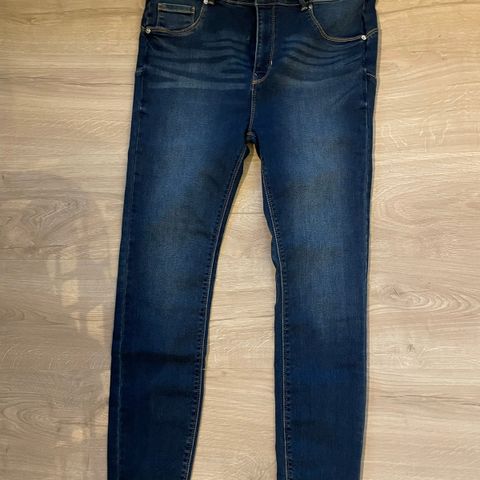 Push up jeans 34