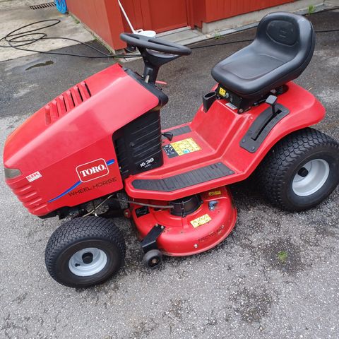 Toro Wheel Horse 16-38 HXL Plentraktor. delemaskin/rep objekt.