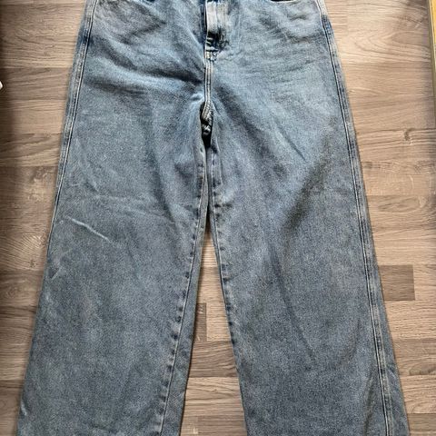 Flattop jeans dongeri lite brukt