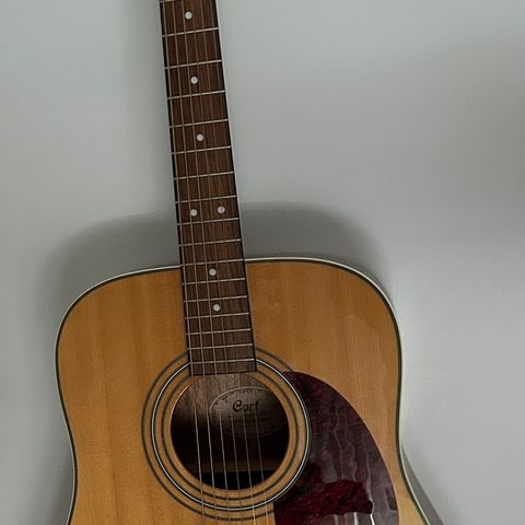 Nesten ubrukt Cort AD-870 akustisk gitar