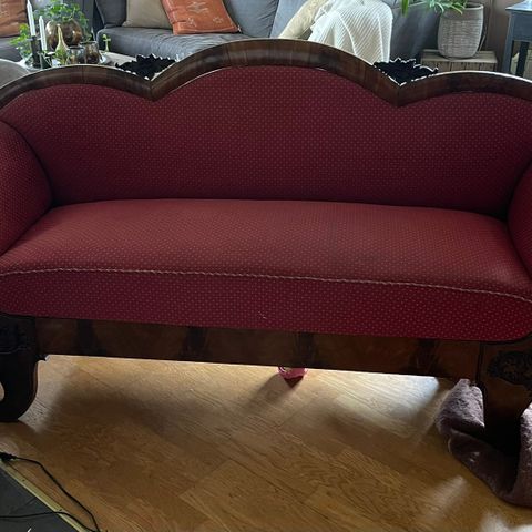 Biedermeier sofa fra tidlig 1800 tallet