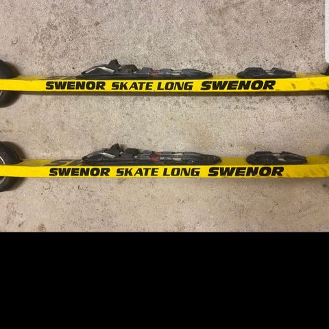 Swenor skate long, med 4 extra hjul, 2er hjul