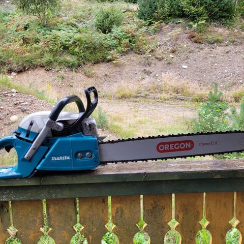 Makita/Dolmar Motorsag 7900.