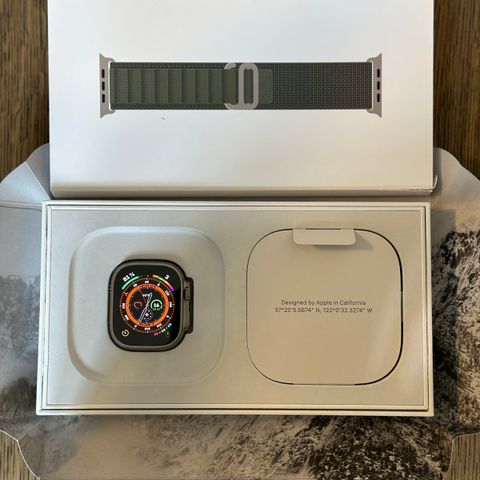 Apple Watch ultra 49mm (Gen 1)