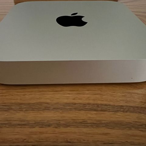 Strøken Apple Mac Mini M2 i original emballasje.