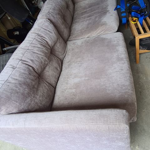 3-Seter sofa selges snarest!