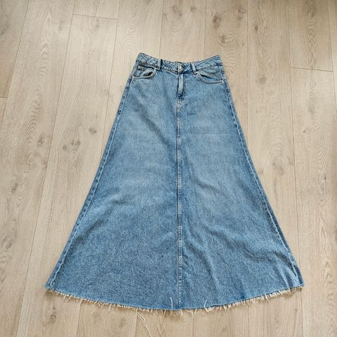 maxi denim skirt fra Gina Tricot