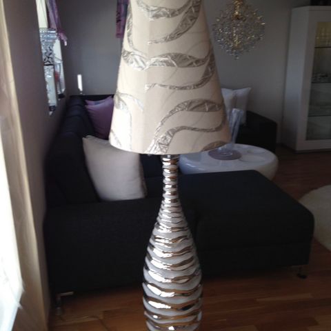 Moderne designlampe