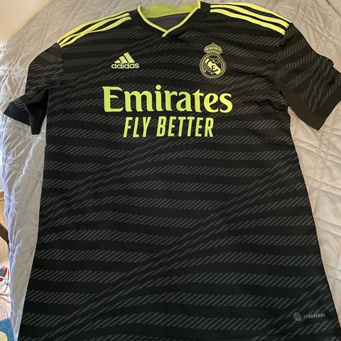 Real Madrid drakt str 176