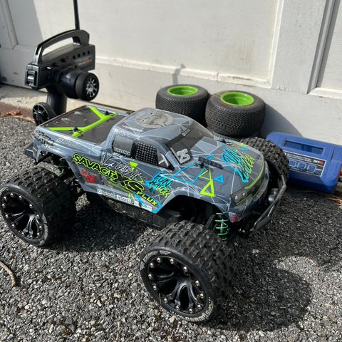 HPI Savage XS Flux