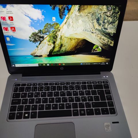 HP EliteBook Folio 1040 G1, 14". 256 GB SSD - 8 GB minne