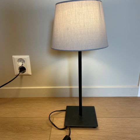 IKEA bordlampe - Grundton