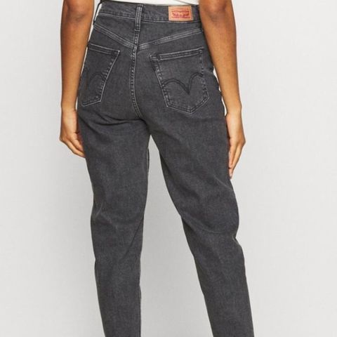 Levis highwaisted jeans