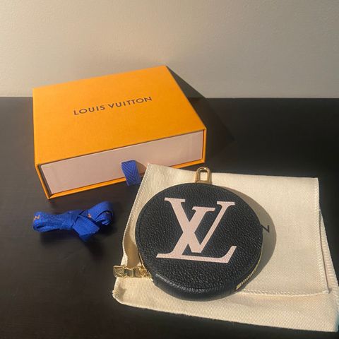 Louis Vuitton coin purse