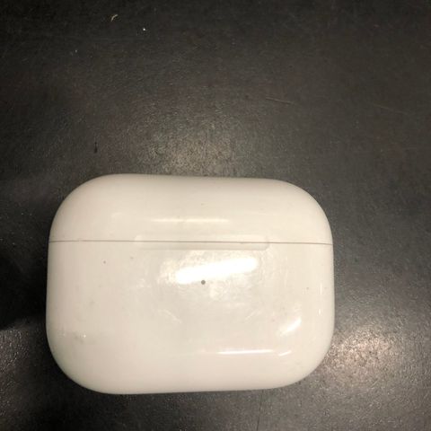 Ladeboks for airpods gen 2 . selges