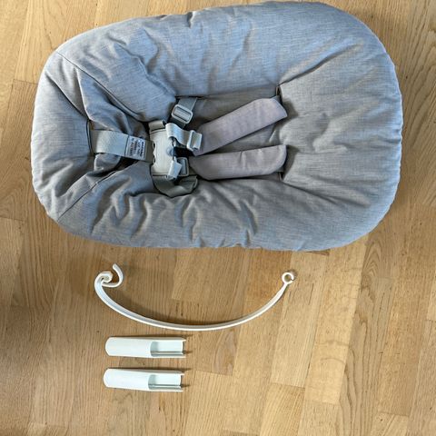 Newbornset med lekebøyle til Stokke Tripp trapp