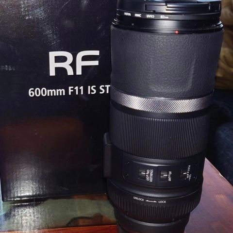 Canon RF 600mm f/11 IS STM