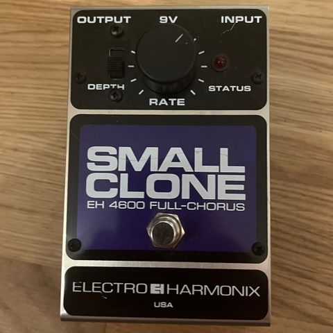 Electro Harmonix - Small Clone gitar pedal