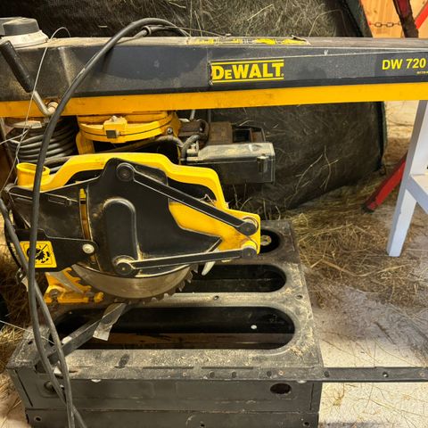 Radial sag dewalt dw 720