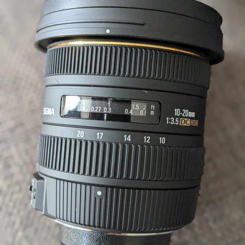 Mint condition Ultravidvinkel Lens Sigma 10-20mm for Nikon camera