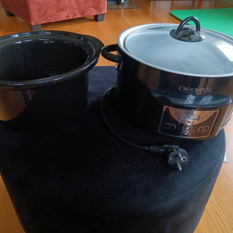 Crock pot,4,7 liter,som ny,aldri brukt!