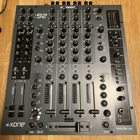 Allen & Heath Xone 92