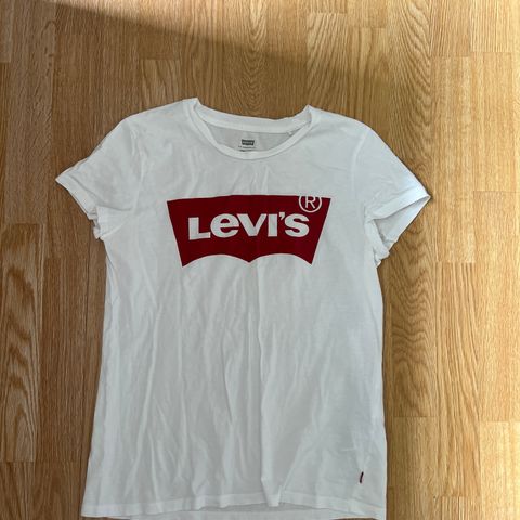 Levis t shirt str S