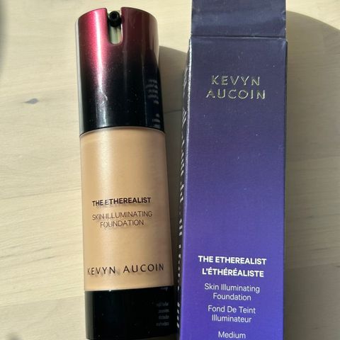 Kevyn Aucoin Etherealist Skin Illuminating Foundation  - ubrukt