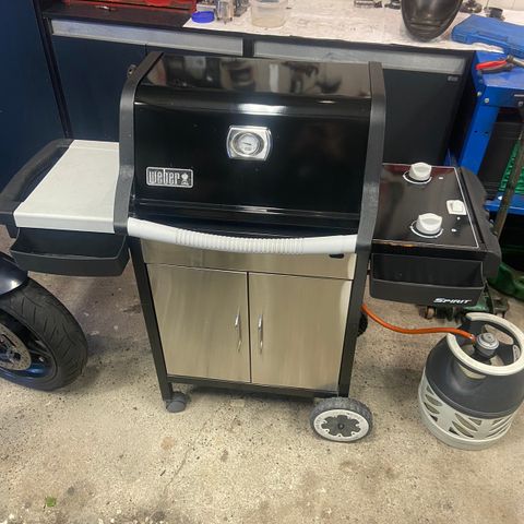 Weber Spirit Silver 210 gassgrill 2brennere