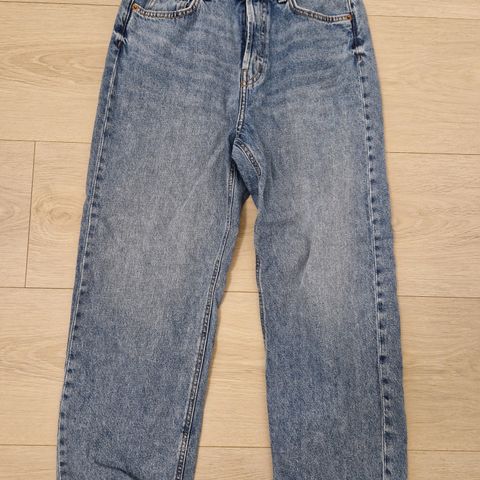 Jeans str. 40