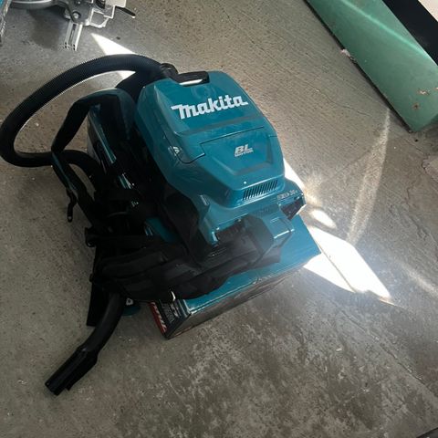 Makita støvsuger backpack 36V