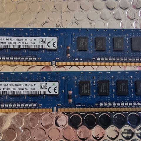 8GB 2 x 4GB PC3-12800U DDR3 Hynix HMT451U6BFR8C-PB