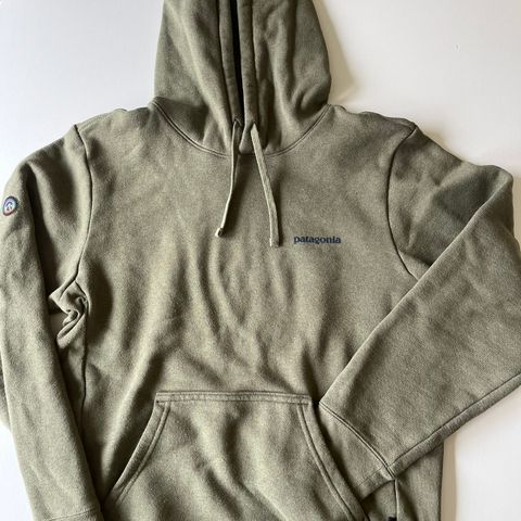 Patagonia hettegenser med børstet fleece