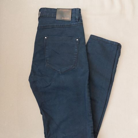 Stradivarius high waist jeans strl. 36