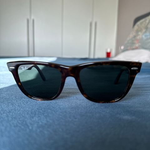 Ray-Ban Wayfarer Double Bridge