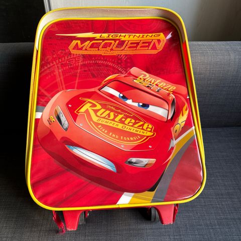 Selger Lightning McQueen koffert