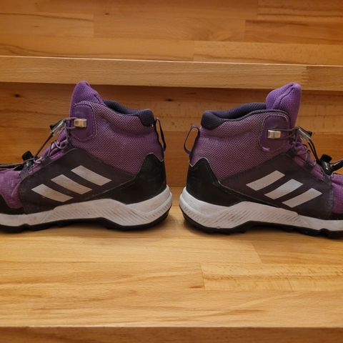 Adidas Terrex med Gore-tex str 34